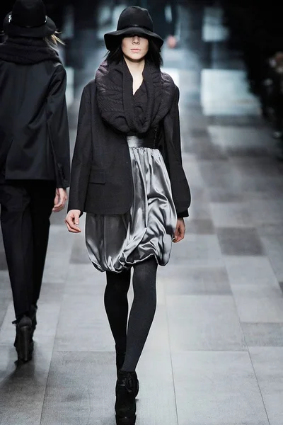 Look 44
